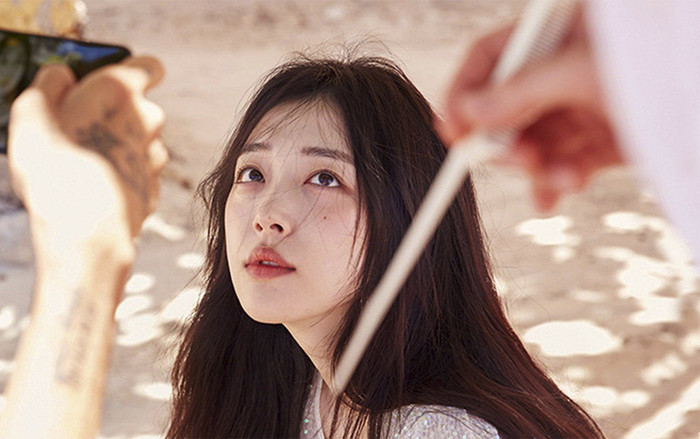 Từ vụ Sulli kết liễu đời mình ở tuổi 25 và những hậu quả khôn lường của bạo lực mạng Ảnh 2