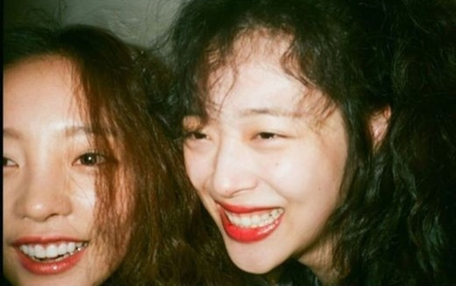 Goo Hara không tin Sulli đã qua đời: 'Nước mắt chị không ngừng rơi!' Ảnh 2