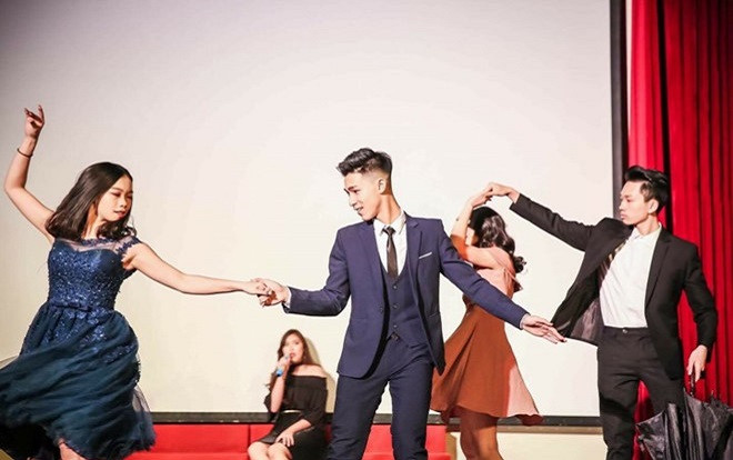 Nam sinh được cứu khỏi đám cháy trúng tuyển 5 trường đại học tại Anh Ảnh 2