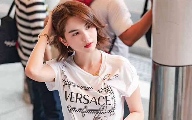 Ngọc Trinh ‘thả thính’ với bộ ảnh mới: ‘Nhìn em cũng rất tuyệt, vậy anh có dám duyệt’ Ảnh 2