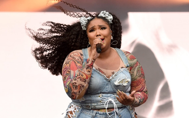 Nổi tiếng chưa lâu, Lizzo vướng lùm xùm bản quyền với bản hit Truth Hurts Ảnh 2