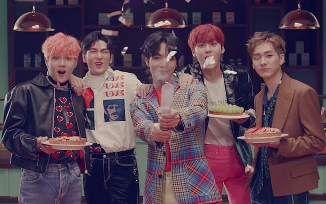 Nu'est tung teaser comeback 'Love Me': Concept đậm chất 'boyfriend material' có làm bạn xao xuyến? Ảnh 2