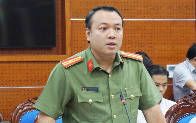 Triệu tập một số người nghi đổ trộm dầu thải gây ô nhiễm nguồn nước nhà máy nước sạch sông Đà Ảnh 2