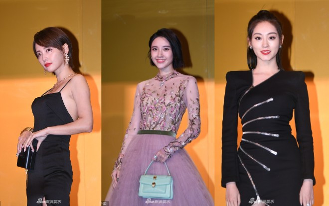Trương Gia Nghê gợi cảm, Đường Nghệ Hân ngọt ngào khi xuất hiện ở Shanghai Fashion Week Ảnh 2