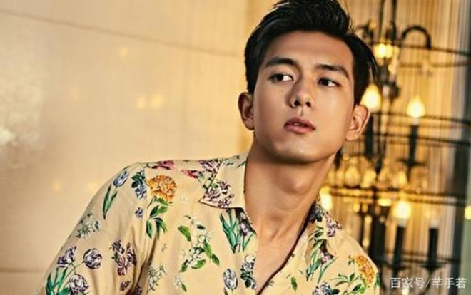 Lý Hiện tức giận khi bình luận về fan cuồng bám đuôi chụp ảnh: Một mạch chạy theo xe có gọi là ngẫu nhiên? Ảnh 2