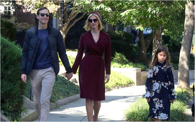 Ivanka Trump dạo phố cùng chồng con mà mặc đẹp như đi tiệc thời trang Ảnh 2