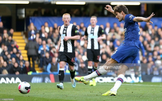'Gà son' toả sáng, Chelsea vào top 3 Ngoại hạng Anh Ảnh 2