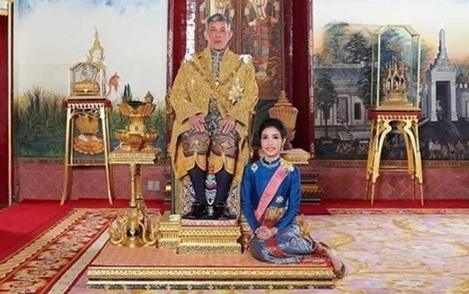 Những sóng gió hậu cung hoàng gia Thái Lan Ảnh 2