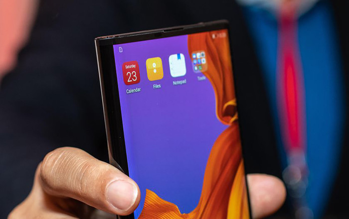 Smartphone màn hình dẻo của Huawei sắp lên kệ ở Trung Quốc với mức giá không tưởng Ảnh 2