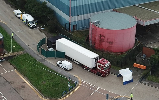 Vụ 39 thi thể trong thùng xe tải ở Anh: Các nạn nhân có thể đã chết cóng ở -25 độ C Ảnh 2