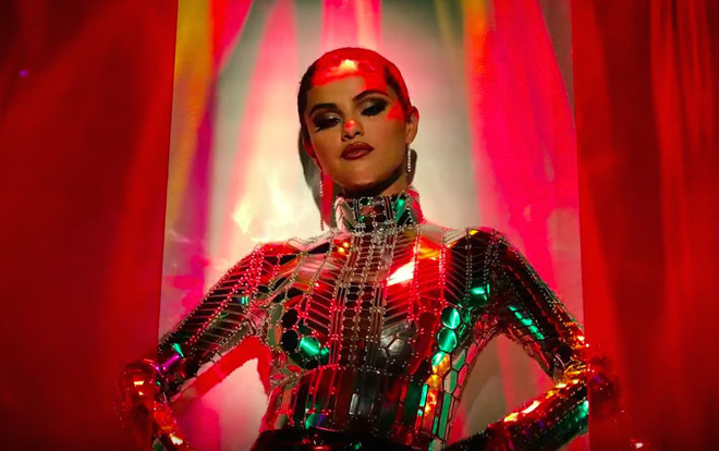 Selena Gomez - Look At Her Now: Sự chuyển mình ngoạn mục sau bản ngã mong manh Lose You To Love Me Ảnh 2