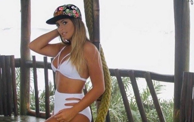 Nhan sắc quyến rũ của con gái huyền thoại Romario Ảnh 2