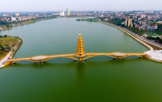 Toàn cảnh cây cầu đi bộ với kiến trúc tháp 7 tầng 'độc nhất vô nhị' tại Phú Thọ Ảnh 2