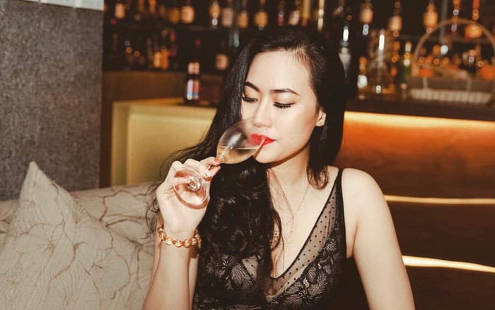 Ba cô hot girl liên tiếp dính tin đồn là bạn gái mới của Quang Hải Ảnh 2