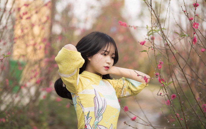 Hot girl cao 1m52 bị 'ném đá' vì Quang Hải Ảnh 2