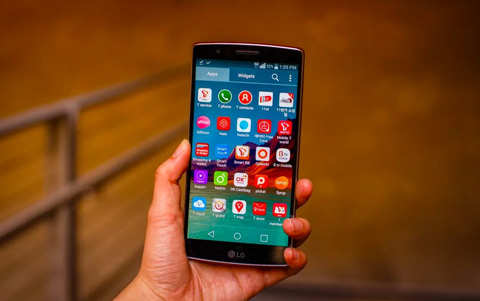 Đi trước hơn Apple, Samsung nhiều năm nhưng LG lại 'lận đận' trên sân chơi di động Ảnh 2