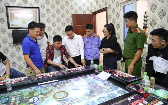 Triệt phá 5 tụ điểm cờ bạc núp bóng quán game ở Bắc Ninh do người Trung Quốc tổ chức Ảnh 2