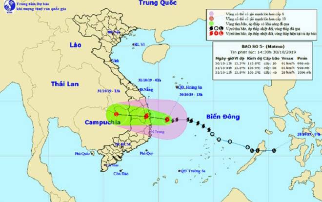 Bão số 5 tiến sát Bình Định - Khánh Hòa, các hãng hàng không tạm dừng khai thác nhiều chuyến bay Ảnh 2