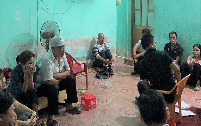 Triệt phá sới bạc 'khủng' hoạt động liên tỉnh dùng xe đưa đón, bố trí ăn nghỉ với thủ đoạn tinh vi Ảnh 2