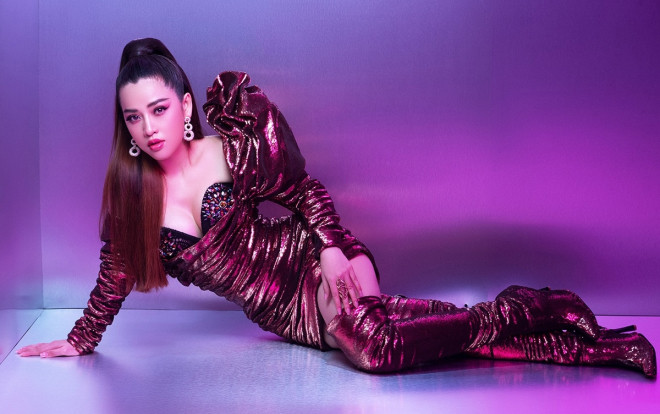 ‘Gái quê’ Puka 'biến hình' cực quyến rũ trong ngày sinh nhật Ảnh 2