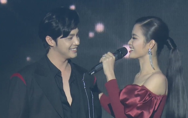 Clip song ca hot nhất đêm nay: Trước ngày Đông Nhi lên xe hoa, Noo Phước Thịnh ngỏ lời: 'Do You Wanna Marry Me' Ảnh 2