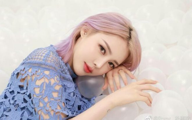 20 ý tưởng vẽ nail cực xinh cho nàng có móng tay cụt ngủn Ảnh 2