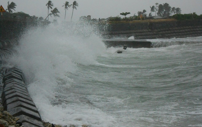 Vùng áp thấp trên Biển Đông có khả năng mạnh lên thành áp thấp nhiệt đới Ảnh 2