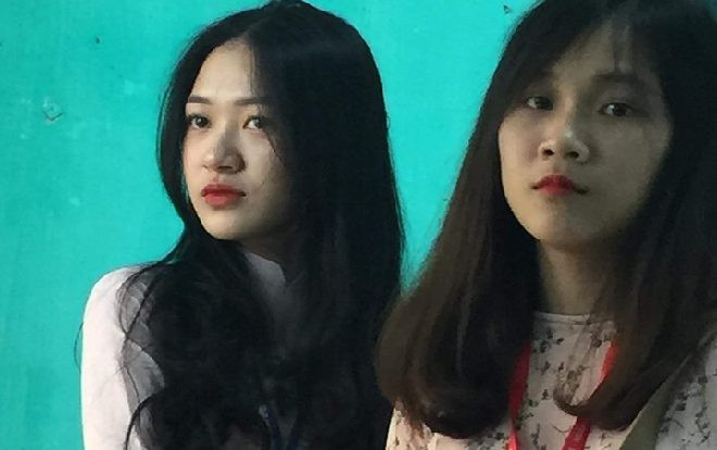 Dù bị chụp lén, 2 cô giáo thực tập vẫn 'xinh phát hờn' khiến khối người háo hức mong được đi học trở lại Ảnh 2