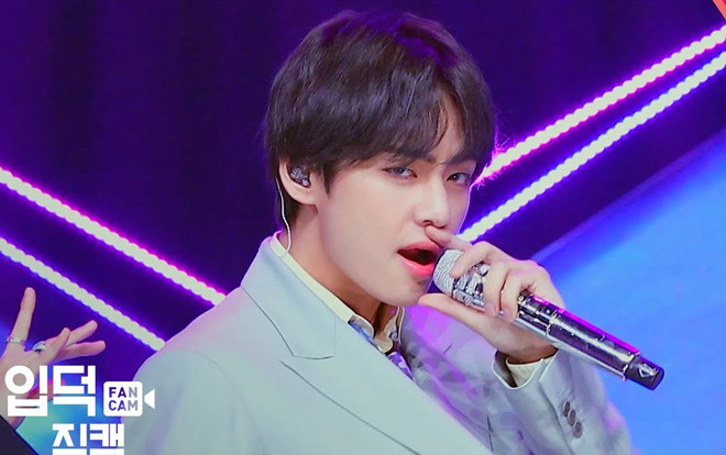 Với fancam focus 'Boy With Luv', V (BTS) tiếp tục lập kỉ lục mới trên Youtube Ảnh 2