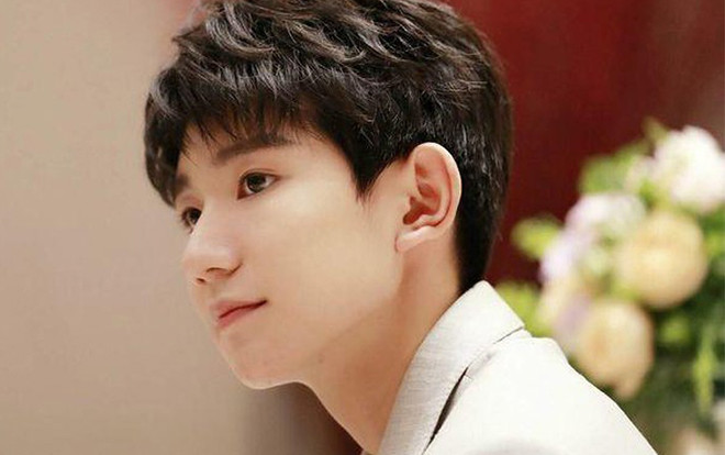 Fan hâm mộ chuyên tâm làm từ thiện mừng sinh nhật Vương Nguyên Ảnh 2