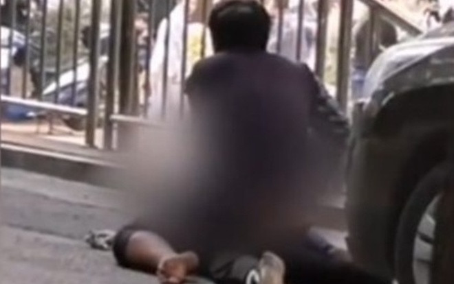 Nam sinh bị kẻ lạ mặt đeo bám, tấn công dã man tới chết trên đường đi học Ảnh 2