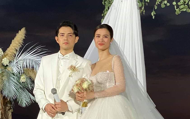 Clip Ông Cao Thắng bật khóc nói với Đông Nhi: 'Cám ơn em vì đã dành cho anh cả thời thanh xuân tươi đẹp' Ảnh 2