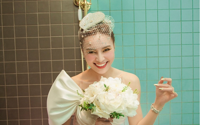 Hậu hôn lễ Đông Nhi - Ông Cao Thắng, Ninh Dương Lan Ngọc khoác áo cưới ngỏ ý muốn lấy chồng Ảnh 2