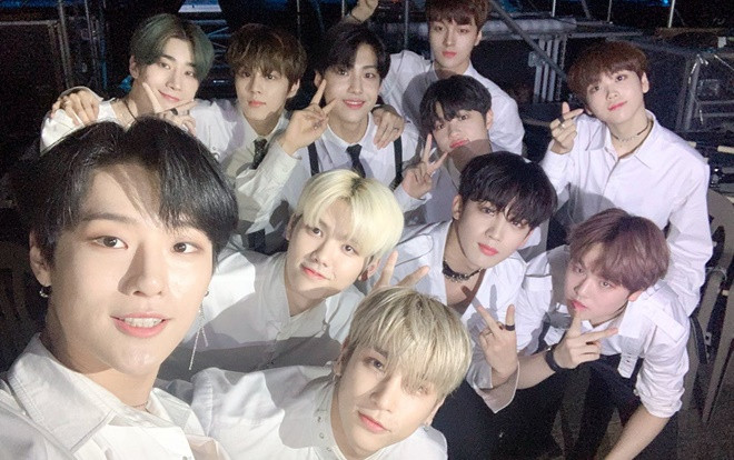 Mnet phủ nhận thảo luận việc giản tán X1 và IZ*ONE Ảnh 2