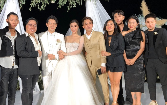 Vừa 'thoát ế' thành công, Ông Cao Thắng bắt tay Đinh Hà Uyên Thư làm phim 'Chiến dịch chống ế' Ảnh 2