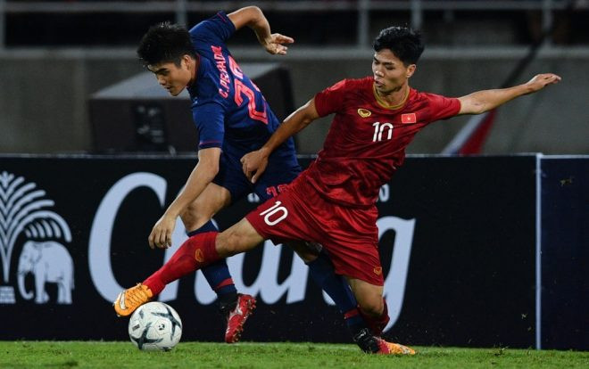 HLV Park giữ Công Phượng, loại 2 sao trẻ Ảnh 2