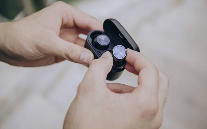 Plantronics ra mắt loạt sản phẩm tai nghe true wireless mới tại thị trường Việt Nam Ảnh 2