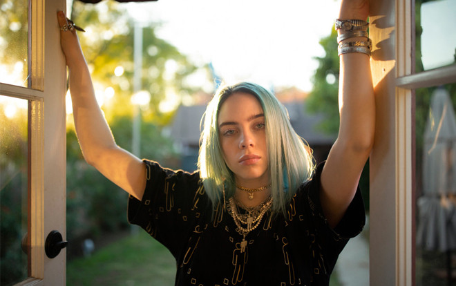 Nghe ngay 'Everything I Wanted': Ca khúc trải lòng đầy ám ảnh về cuộc sống u ám của Billie Eilish đằng sau sự hào nhoáng của danh tiếng Ảnh 2