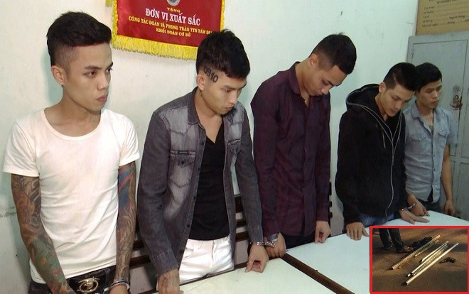 Thanh niên từ Huế kéo theo đồng bọn mang súng và kiếm vào Đà Nẵng để trả thù cho bạn gái Ảnh 2