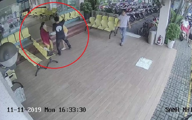 Tài xế BeCar bị tố lao vào đấm và tát nữ hành khách đi cùng trẻ em trong bệnh viện tại Sài Gòn vì yêu cầu huỷ chuyến không được Ảnh 2