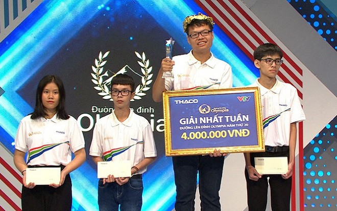 'Xông đất' sân khấu mới 'Đường lên đỉnh Olympia', nam sinh Hải Phòng xuất sắc giành vòng nguyệt quế khiến 3 bạn chơi 'tâm phục khẩu phục' Ảnh 2