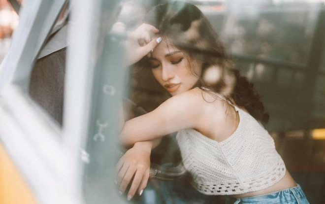 Những bài hát dịp 20/11: Bạn nên bổ sung bản mashup 'xịn sò' này từ cô nàng Lâm Bảo Ngọc Ảnh 2