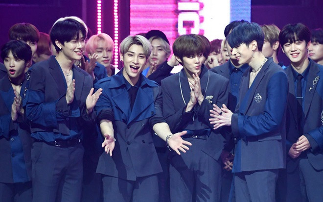 Mnet phủ nhận tin X1 họp bàn về việc tan rã! Ảnh 2