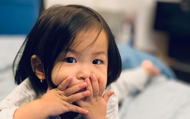 Bà xã Lam Trường chia sẻ về sự thay đổi của con gái khi 'khủng hoảng tuổi lên 3' Ảnh 2