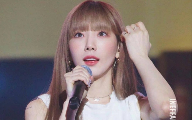 Clip: Taeyeon (SNSD) lần đầu khoe giọng khủng với Speechless tại fanmeeting Ảnh 2