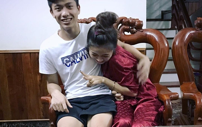 Văn Đức và Nhật Linh dính nhau như sam, chờ ngày về chung nhà Ảnh 2