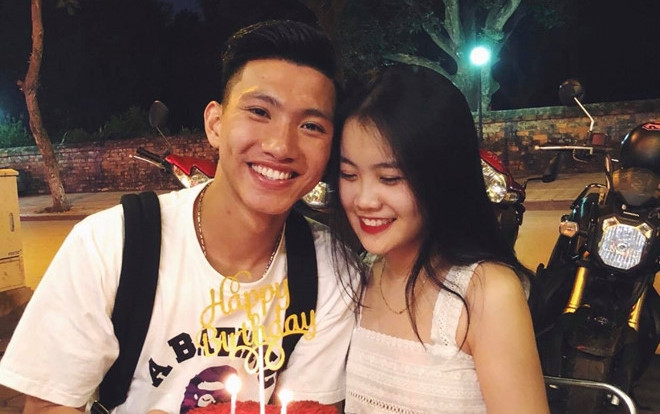 U22 Việt Nam: 10 cầu thủ có bạn gái, Bùi Tiến Dụng và Hùng Dũng có con Ảnh 2