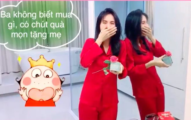 Sinh nhật tuổi 34, Thủy Tiên được Công Vinh tặng cọc tiền 'siêu to khổng lồ' Ảnh 2