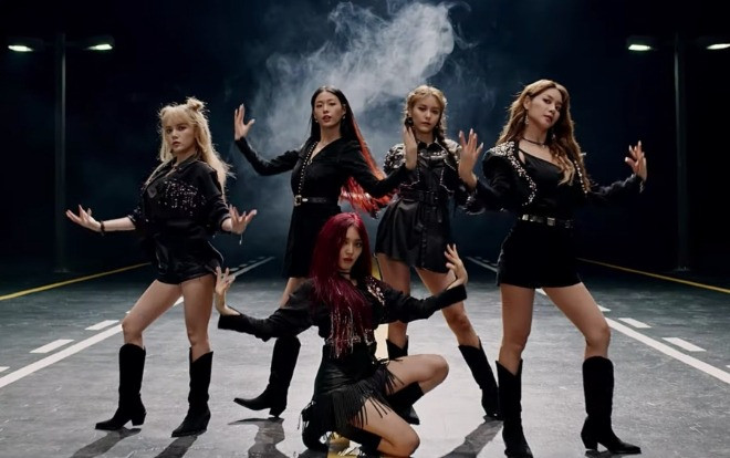 AOA trở lại siêu ngầu trong MV mới 'Come See Me' Ảnh 2