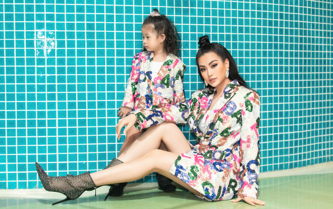 Á hậu Diễm Trang cùng con gái cưng Julia lên đồ tỏa sáng tại thảm đỏ thời trang Ảnh 2